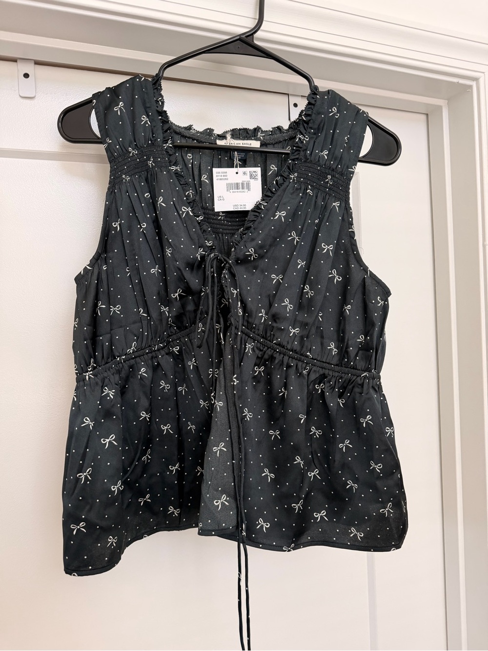 Women’s Tie-Front Sleeveless Blouse